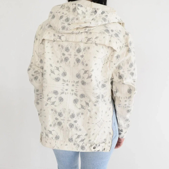 SER.O.YA Braxton Cream Sea Shells Hoodie  Pullover Denim Jacket S NWT - Picture 3 of 13
